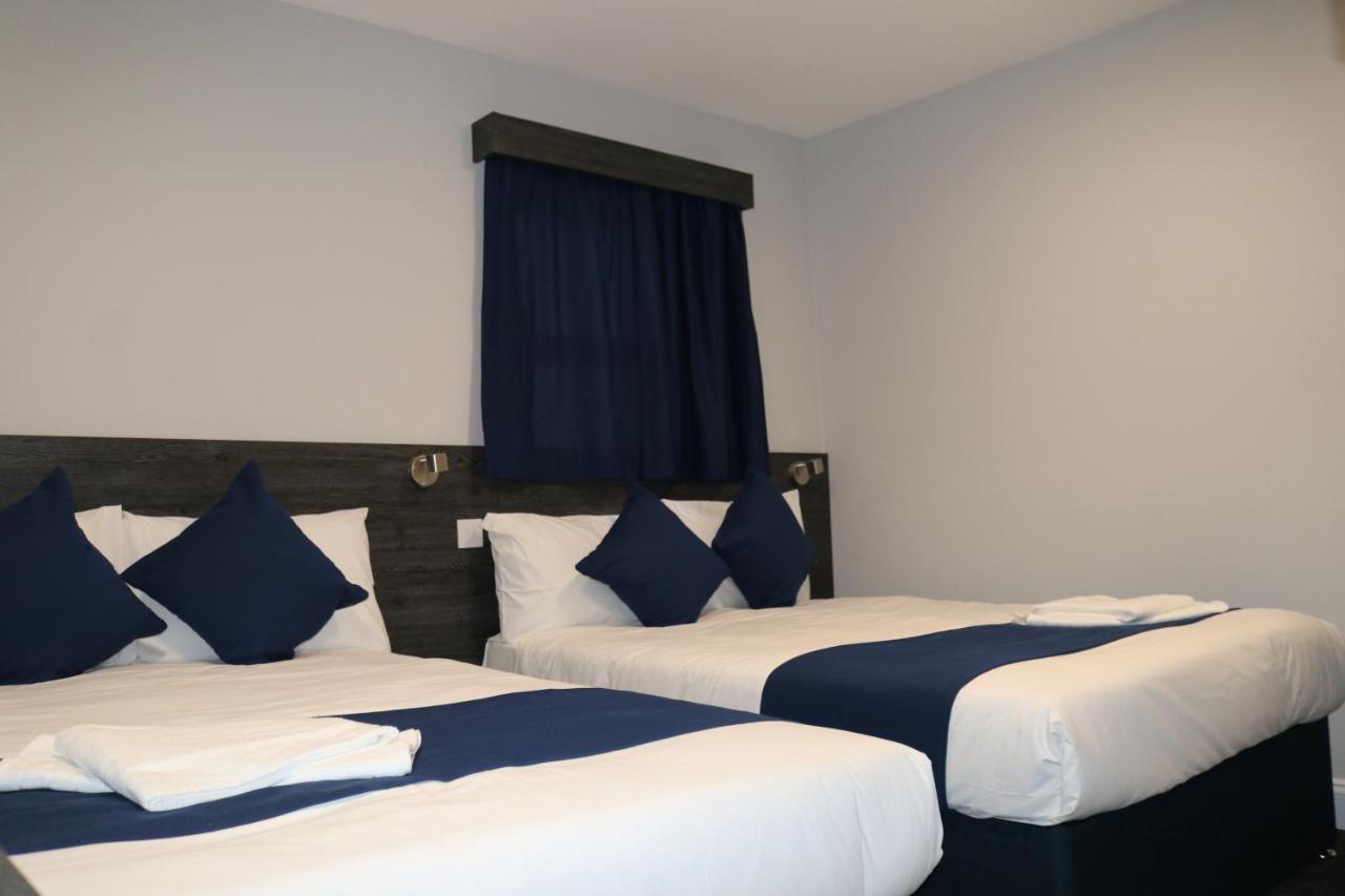 Blue Sapphire Hotel Илфорд Экстерьер фото